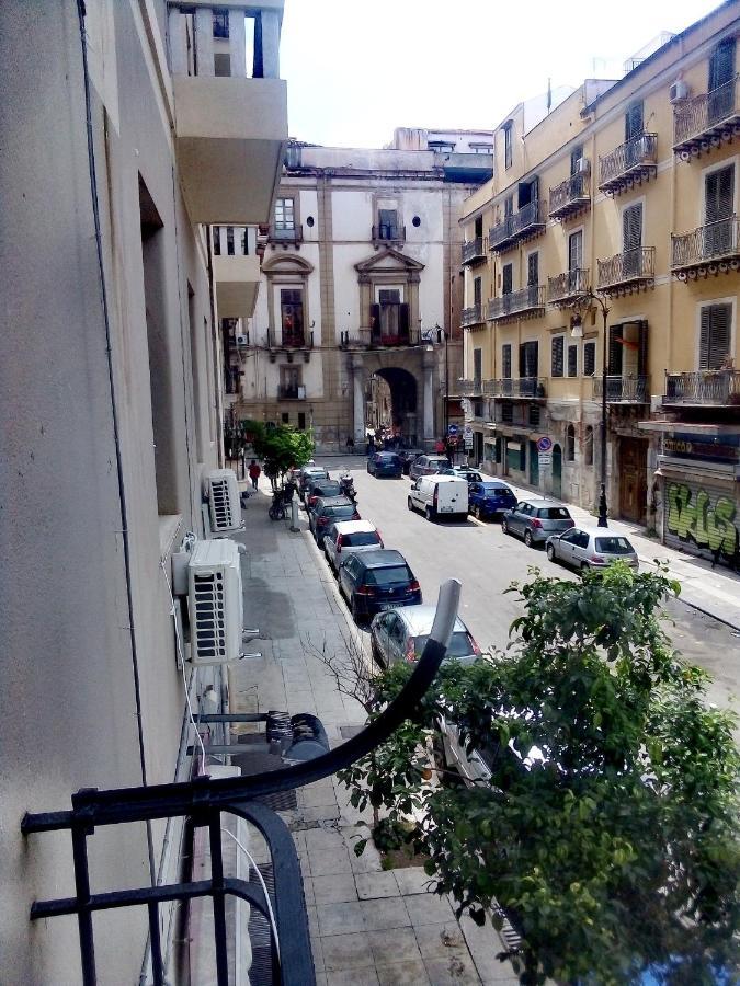 Arco Di Ballaro Palermo Exteriör bild